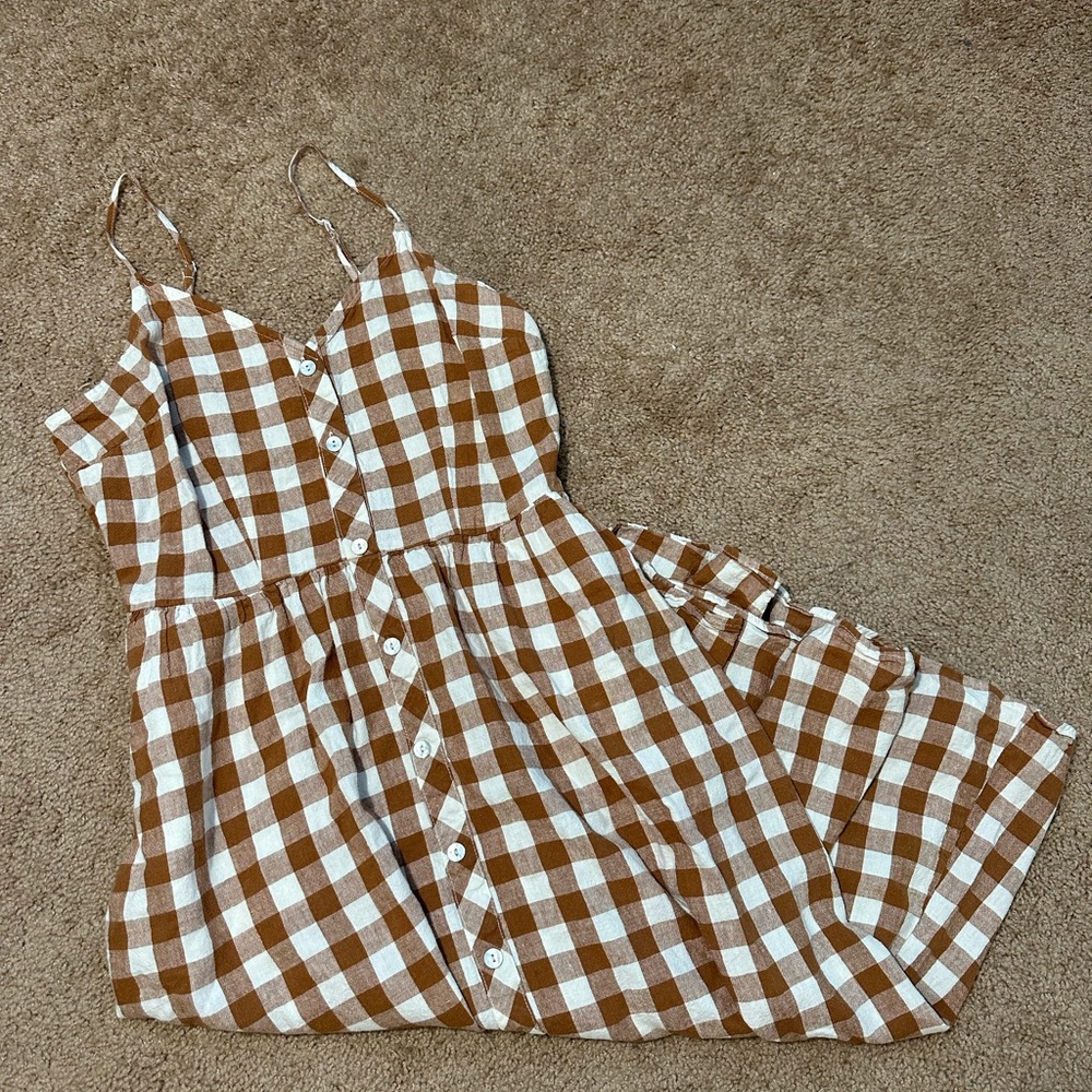 Flowy Plaid Knee-Length Dress
